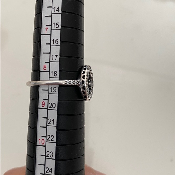 Elegant 925  Silver Ring - Picture 3 of 4